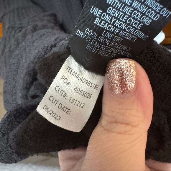 Torrid Waffle Knit Tiered Top – Black, Size 1 - Picture 6 of 6